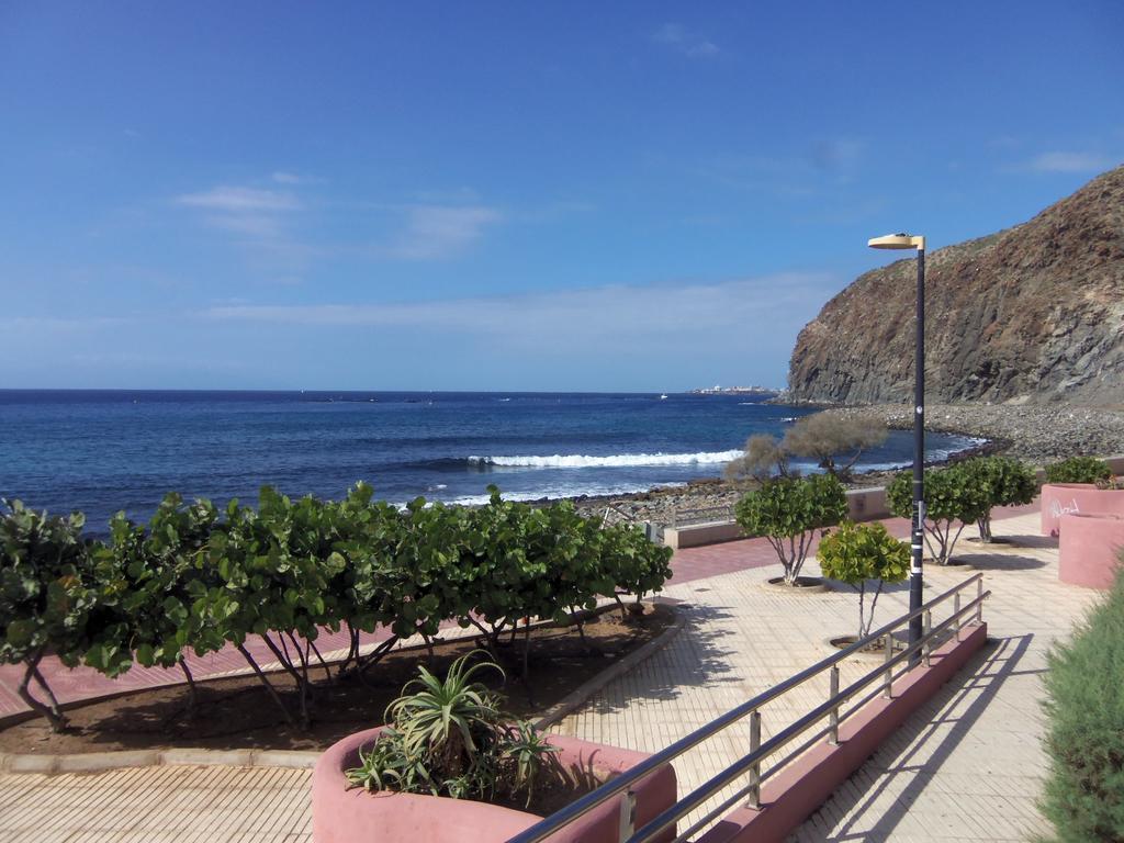 Comfortable Apartment With Amazing Sea Views 滨海帕尔姆 外观 照片
